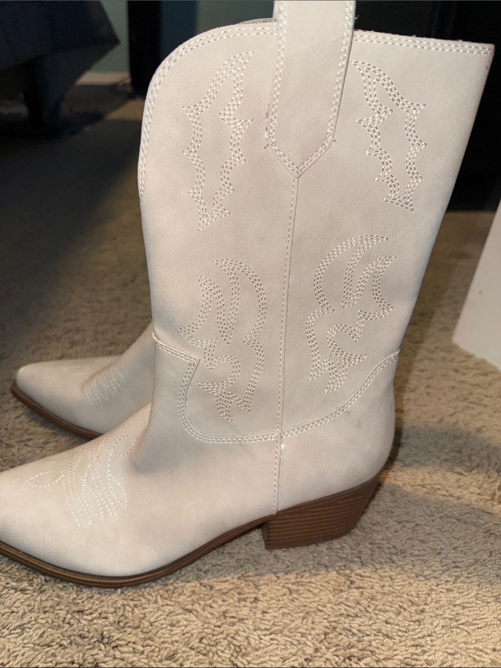Indigo Cream Western Embroidered Heeled Boots